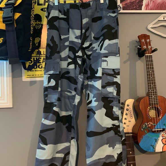 Urban Outfitters Pants - blue camo pants